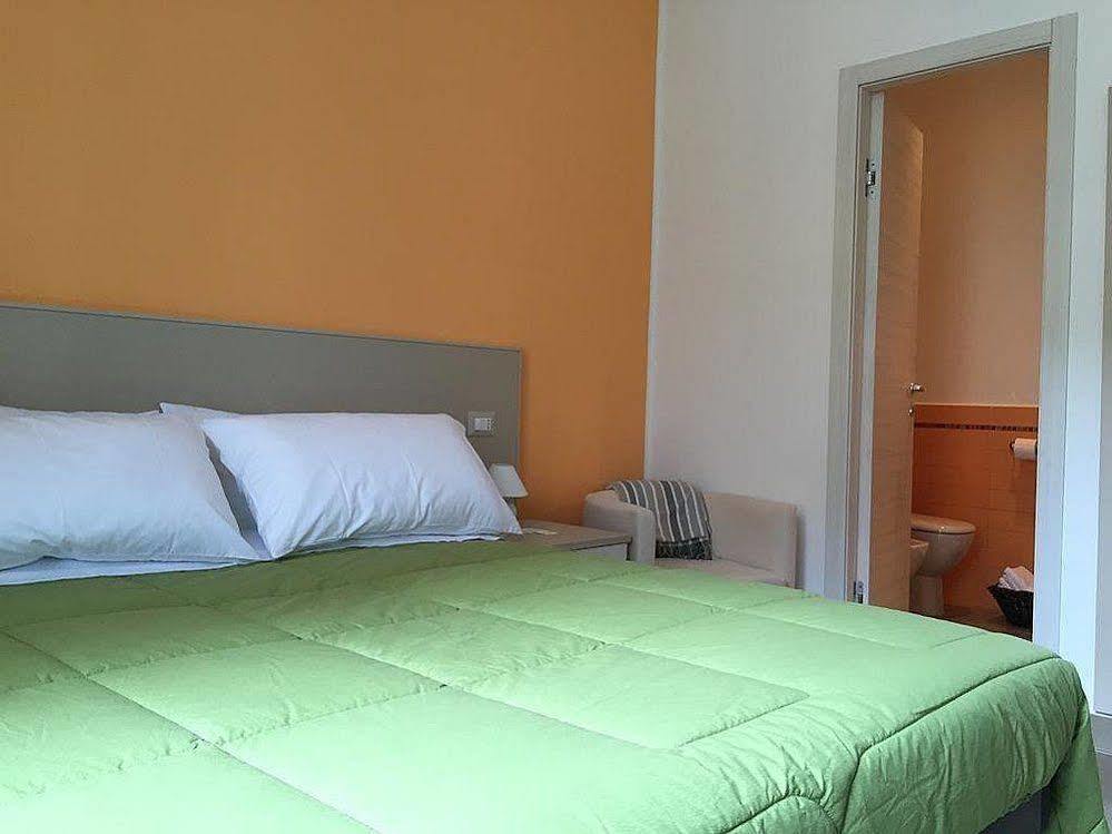 B&B Cairoli Messina Exterior photo