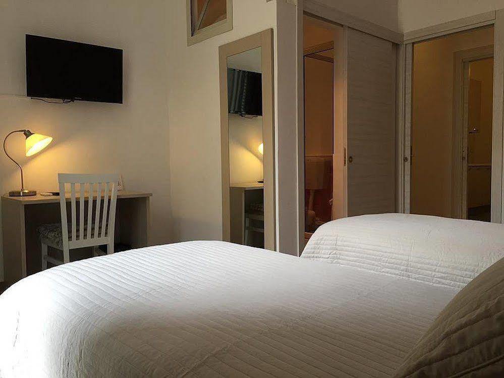 B&B Cairoli Messina Exterior photo